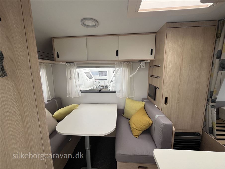 Adria Aviva 400 PS